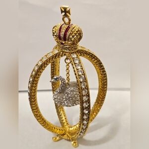 Beautiful Signed Faberge Gold Plated Crystal Swan Decor/Ornament
